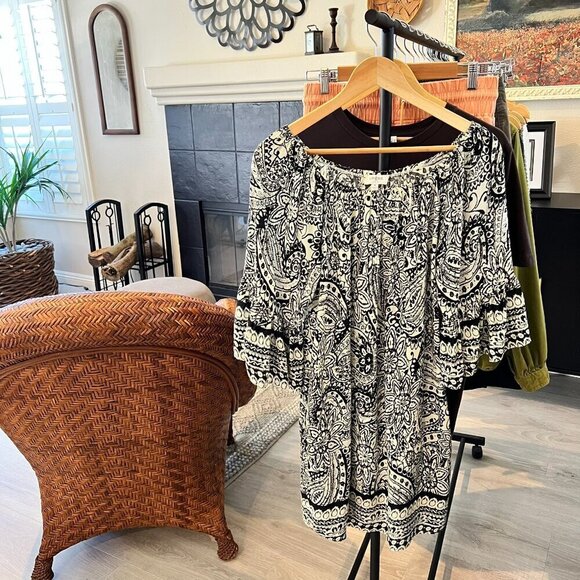 Umgee Dress Womens Size Medium Black & Ivory Floral Sheath Pockets Bell Sleeve - Picture 14 of 14